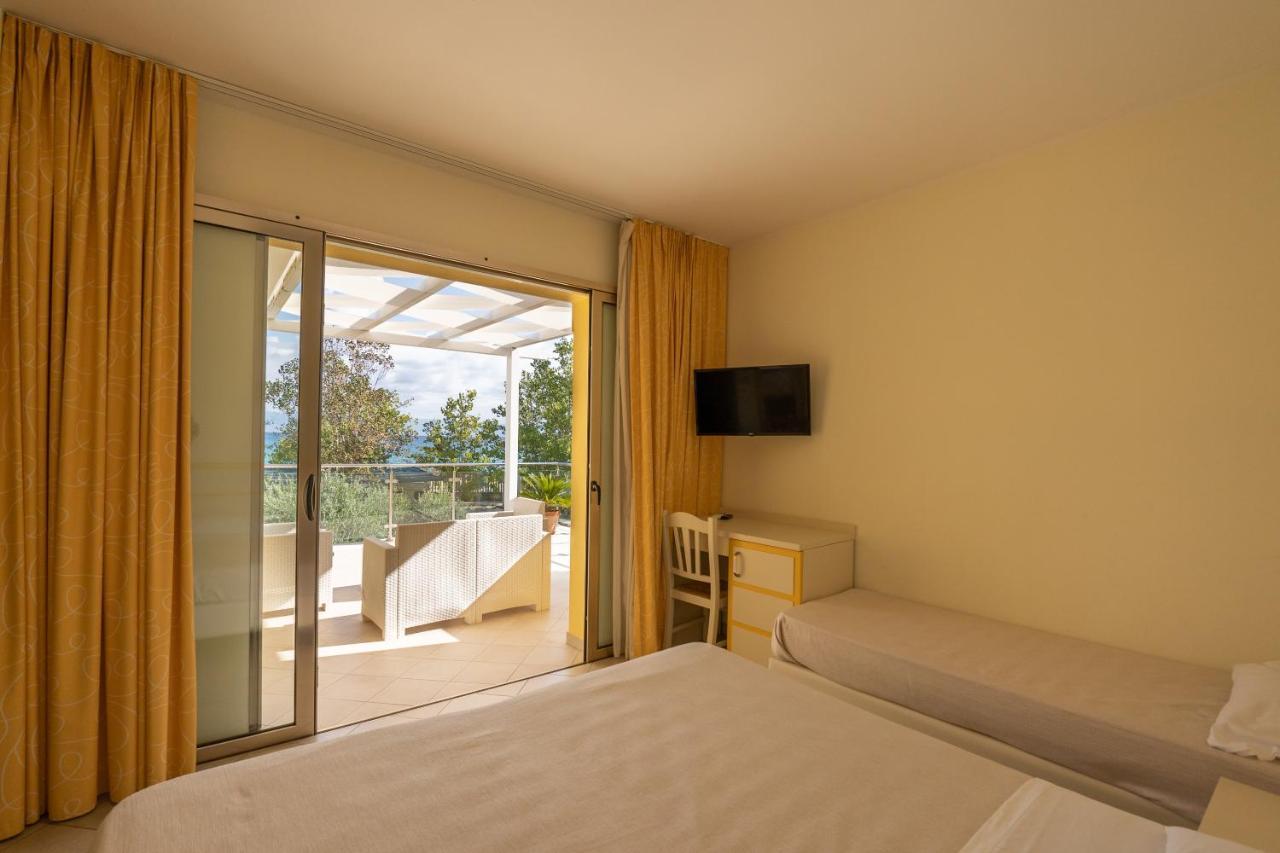 Hotel Baia Di Trainiti Vibo Valentia Exteriér fotografie