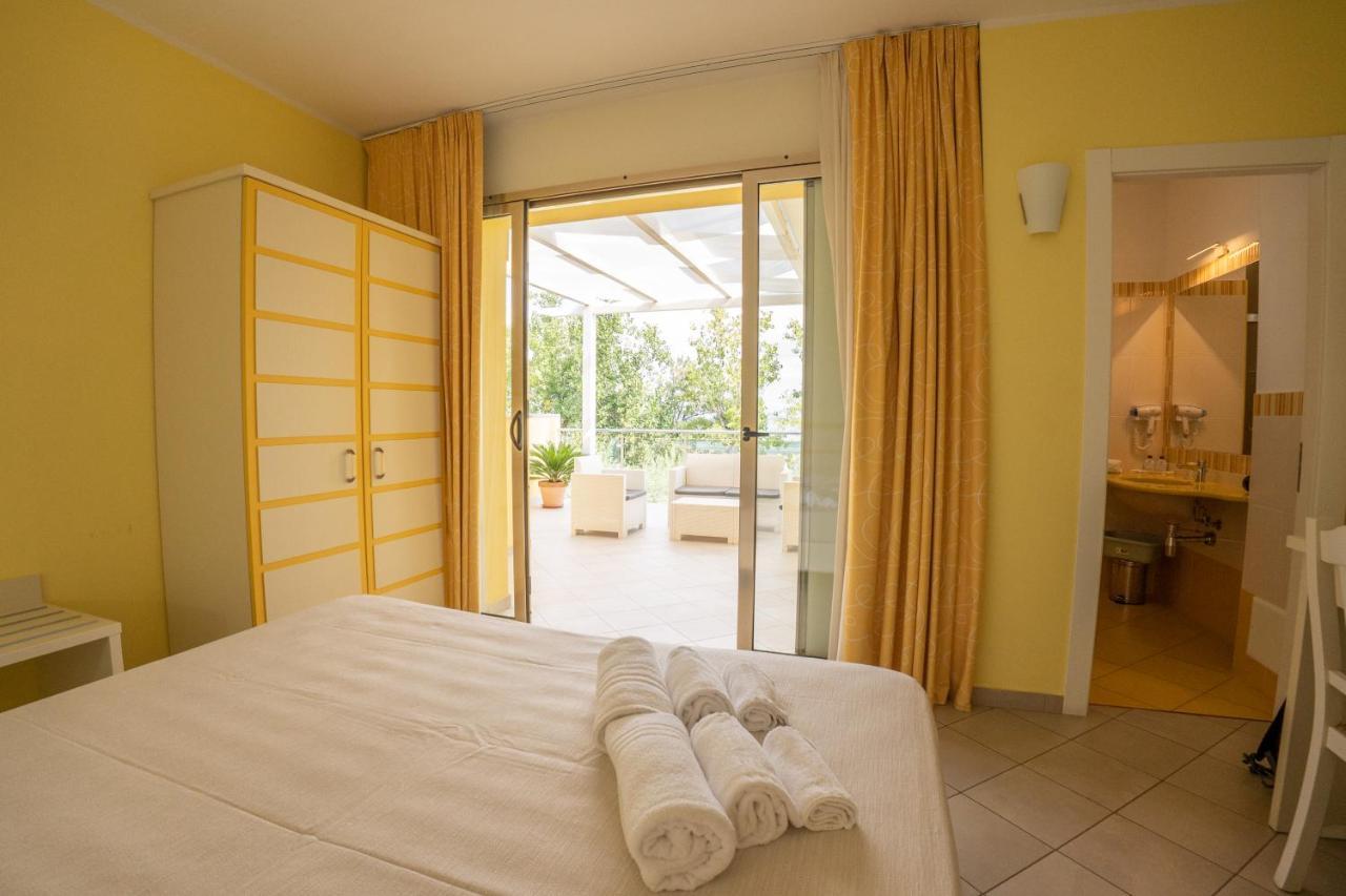 Hotel Baia Di Trainiti Vibo Valentia Exteriér fotografie
